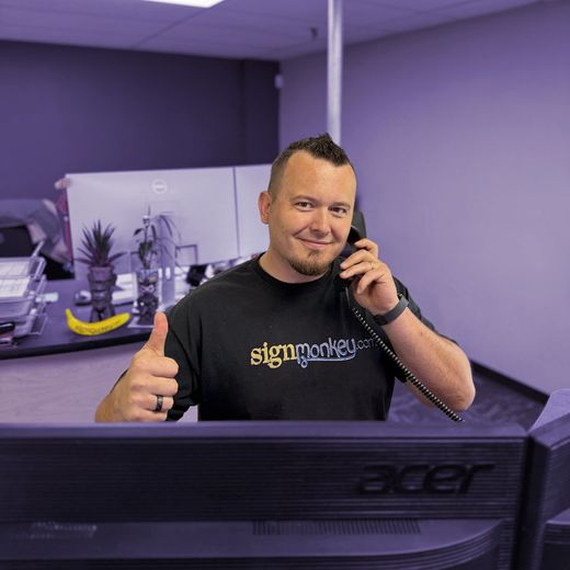 SignMonkey customer service team member helping a customer