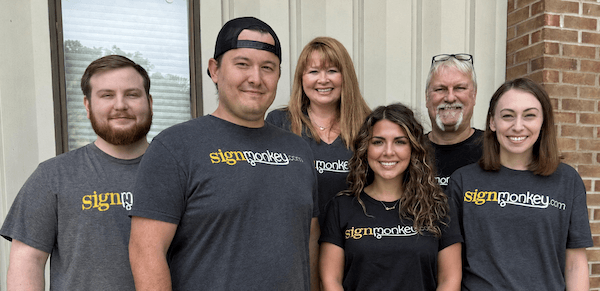 SignMonkey customer service staff